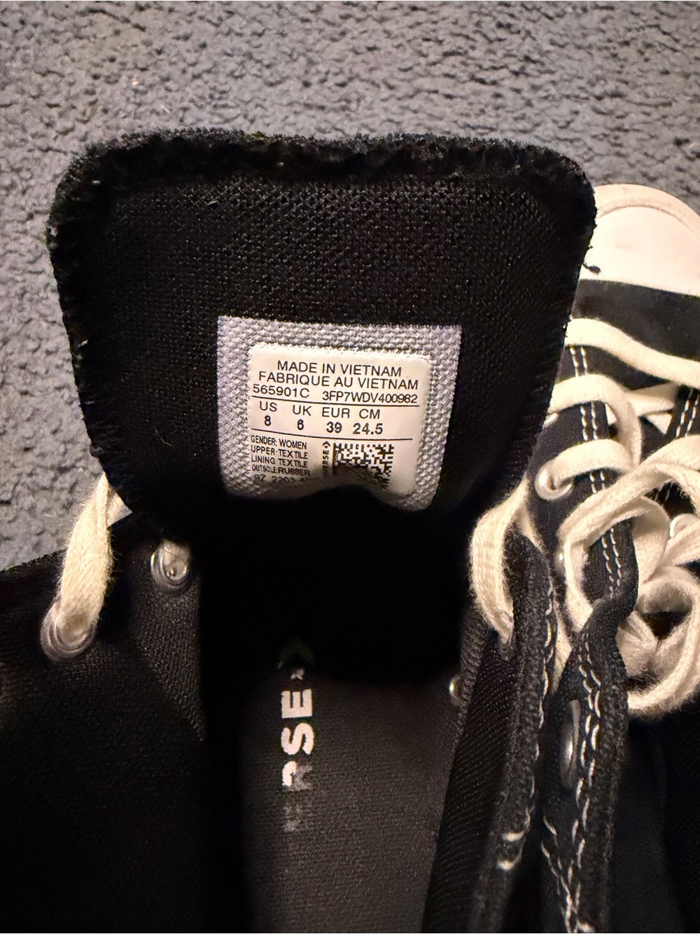Converse Black High-Top Sneakers with White Accents - Picture 4 of 4